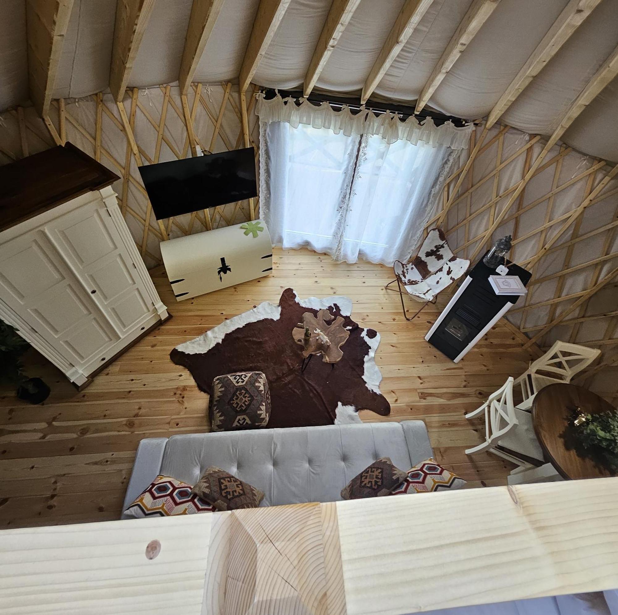 Jurta Na Wypasie - Luksusowy Namiot Z Widokiem Na Gory - Jacuzzi, Sauna, Split Ac, Private, Star View ザコパネ エクステリア 写真