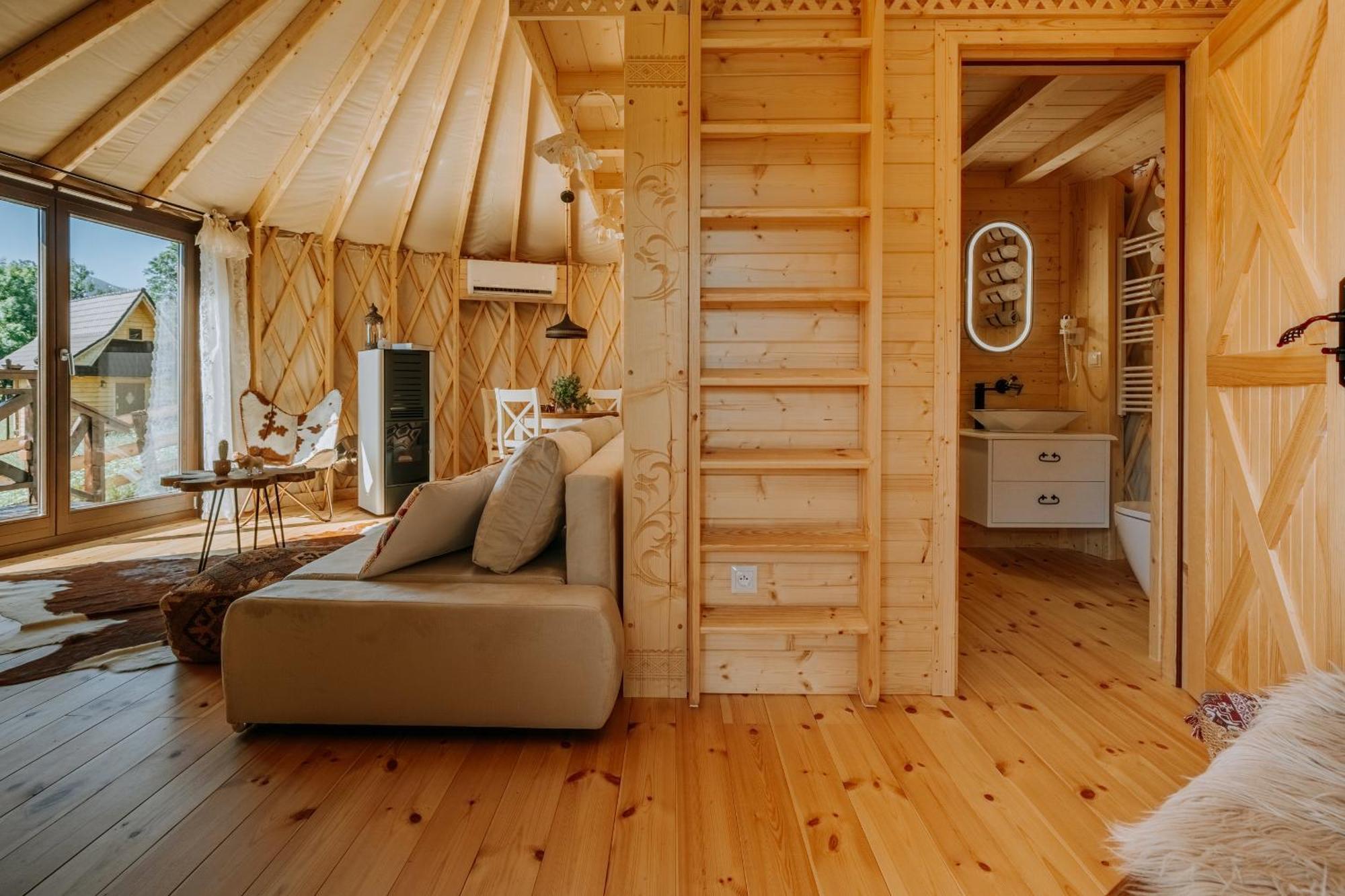 Jurta Na Wypasie - Luksusowy Namiot Z Widokiem Na Gory - Jacuzzi, Sauna, Split Ac, Private, Star View ザコパネ エクステリア 写真