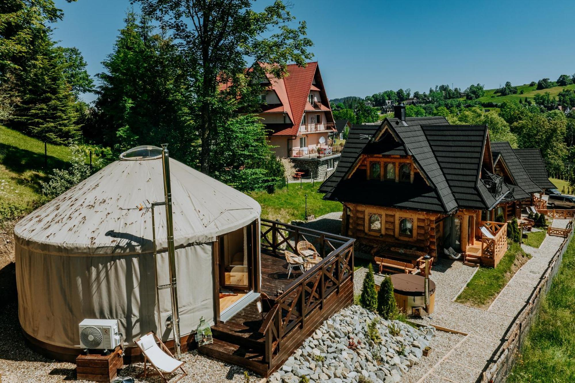 Jurta Na Wypasie - Luksusowy Namiot Z Widokiem Na Gory - Jacuzzi, Sauna, Split Ac, Private, Star View ザコパネ エクステリア 写真